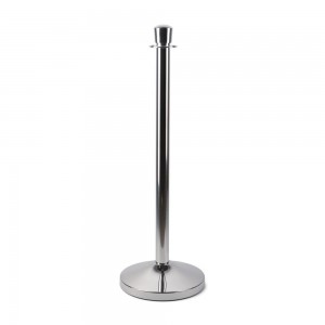 Barjerinė chromuota virvės stovas su kupolo formos viršumi