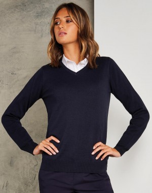 Moteriškas klasikinio kirpimo džemperis
