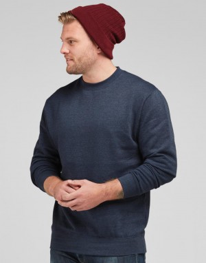 Vyriškas džemperis su apvalia, prigludusia kaklo iškirpte