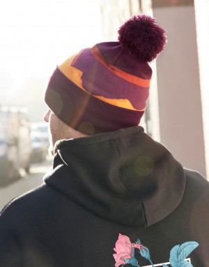 Drabužiai reklamai (Mountain Peaks Pom Pom Beanie), Beechfield B395R