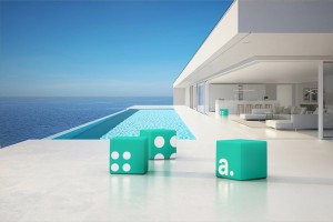 Reklaminiai baldai “Cube