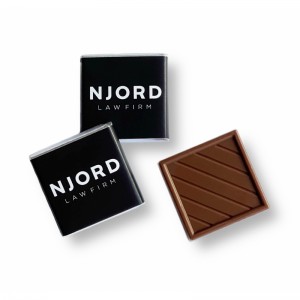32% pieniško šokolado 5 g plytelė su logotipu