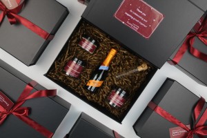 „Elegantiškos Dovanos“ – Dovanų Rinkinys Verslo Įmonėms